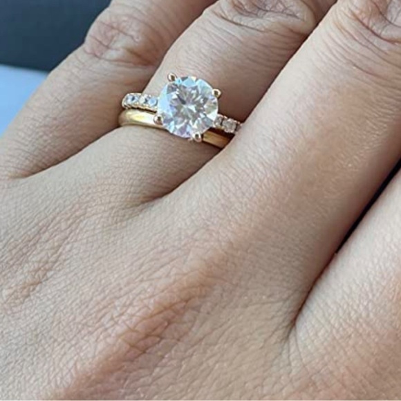 1.5CT Moissanite Ring‎ 18k for Women, D Color VVS1 Clarity Solitaire size… - Picture 9 of 9